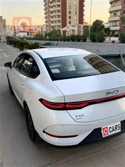 بي واي دي Qin Plus